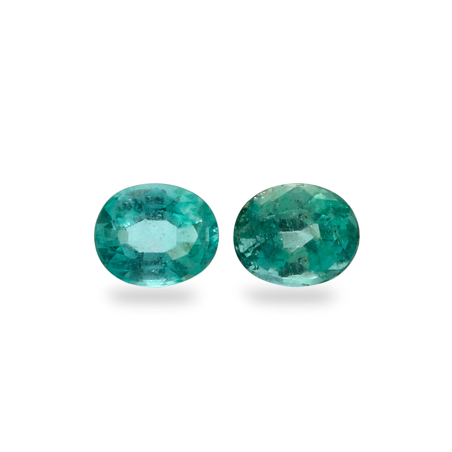 2Pc Lot Emerald 5x4mm 0.35 Carats