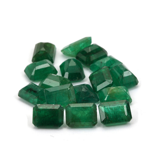 5 Carats Lot Emerald 8x6mm Approx. 3 Pieces